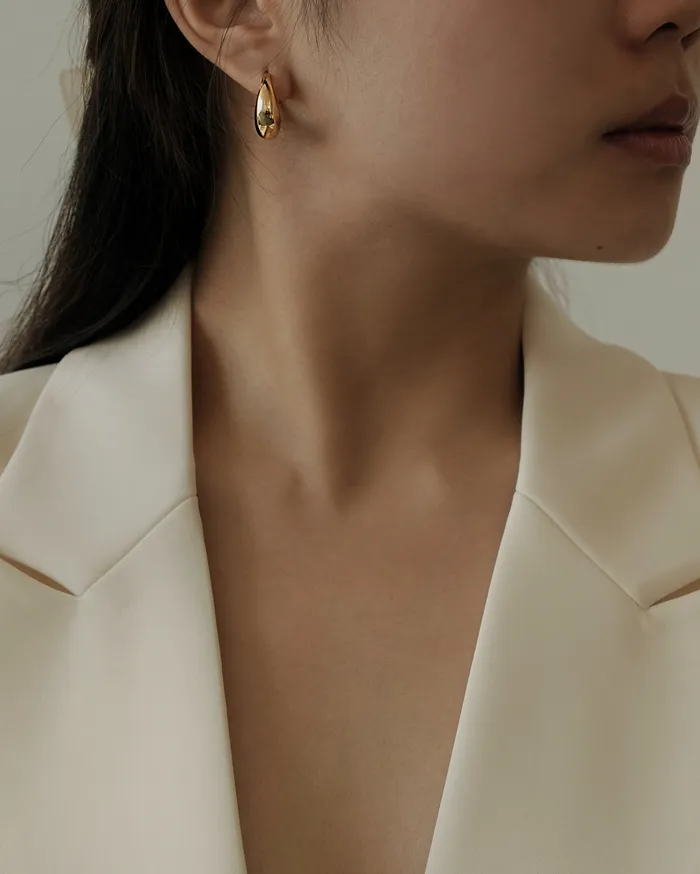 Earrings MYJN Hansa Oval Dome Hoop Earrings