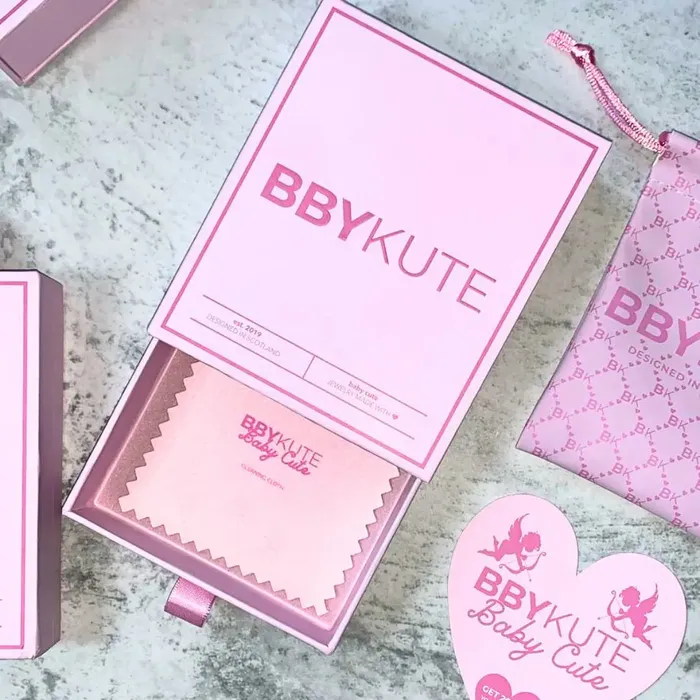 BBYKUTE Bracelets Kute Queen Bracelet