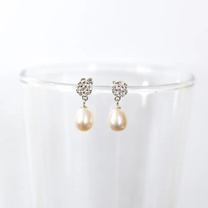 Earrings Mystic Flavia Flowery White Zircon Dangling Natural Pearl Silver Earrings