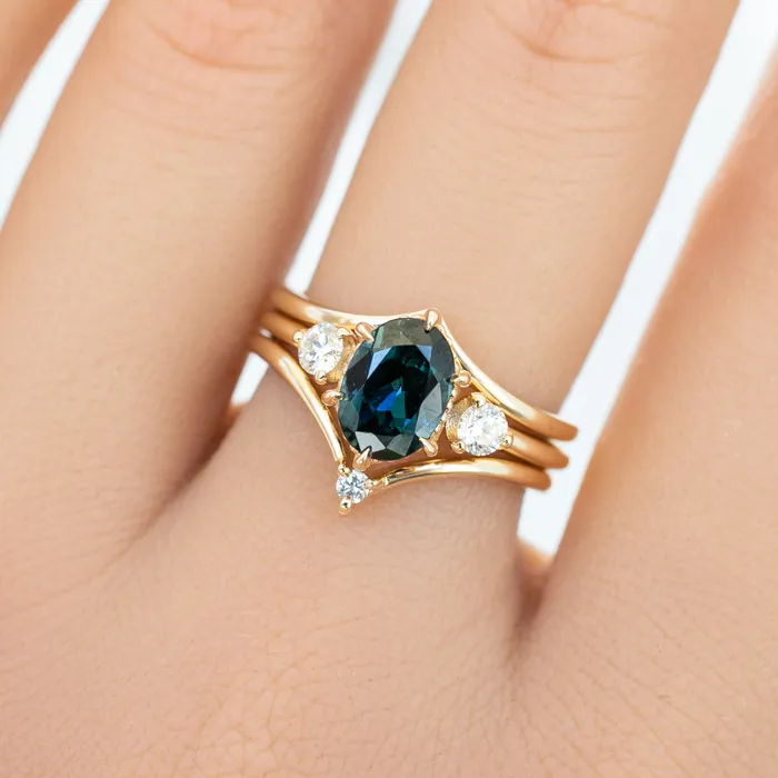 Envero Jewelry Ayana Ring 161ct Blue Green Oval Queensland Sapphire 14K Yellow Gold One of a kind Rings Envero Jewelry Ayana Ring 161ct Blue Green Oval Queensland Sapphire 14K Yellow Gold One of a kind Rings
