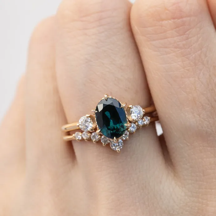 Envero Jewelry Ayana Ring 161ct Blue Green Oval Queensland Sapphire 14K Yellow Gold One of a kind Rings Envero Jewelry Ayana Ring 161ct Blue Green Oval Queensland Sapphire 14K Yellow Gold One of a kind Rings
