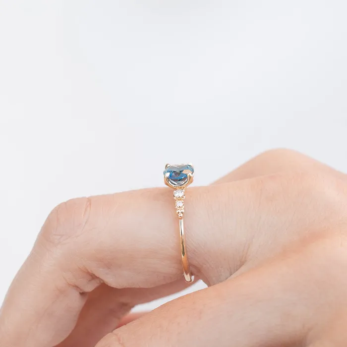 Envero Jewelry Rings Estel Luxe Ring 096ct Teal Blue Montana Sapphire One of a kind Envero Jewelry Rings Estel Luxe Ring 096ct Teal Blue Montana Sapphire One of a kind
