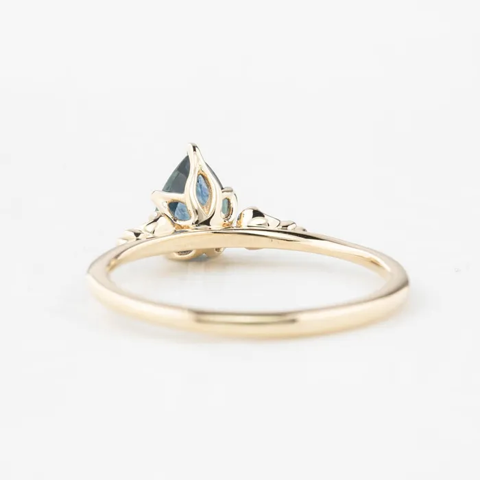 Envero Jewelry Rings Estel Setting Pear cut Envero Jewelry Rings Estel Setting Pear cut
