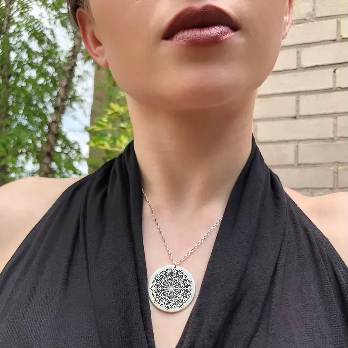 HeidiJHale Necklaces NEW Limited Edition 3 Name Namedala Mandala Name Necklace