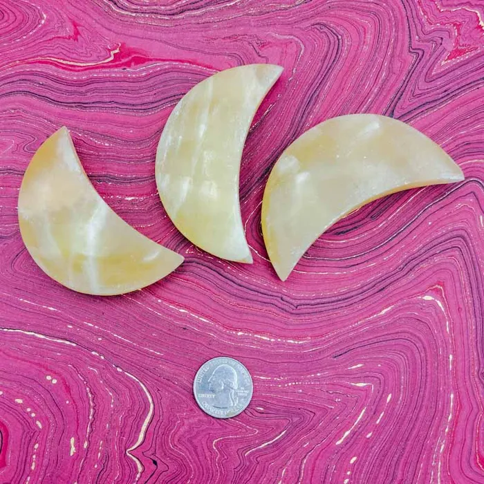 Jensen Rocks Necklaces Lemon Calcite Moon