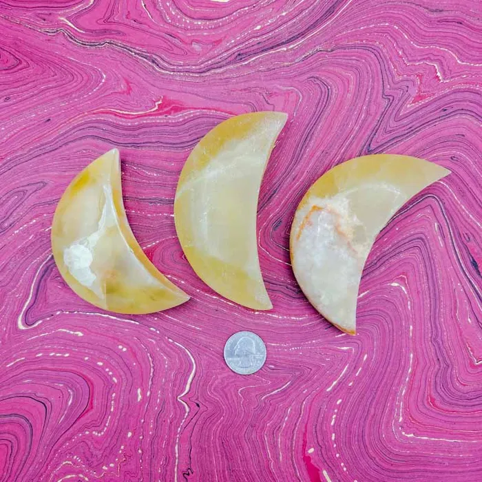 Jensen Rocks Necklaces Lemon Calcite Moon