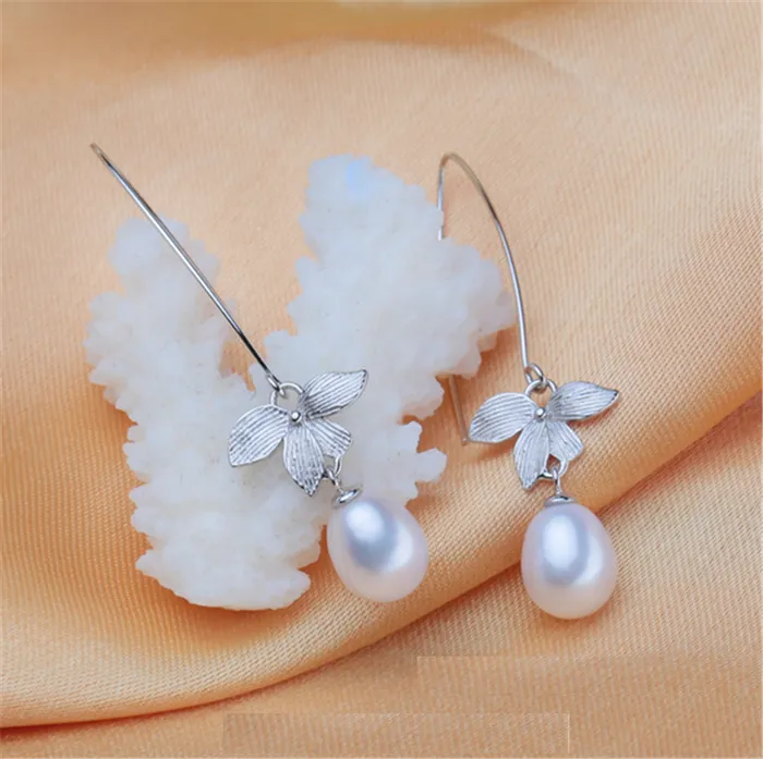 Mystic Flavia Earrings Daisy Dangling Drop Pearl Silver Earrings