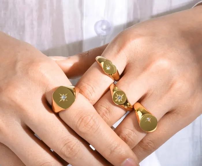 Necklaces HoopLa Style Signet with Crystal Rings Steel 14K gold Waterproof