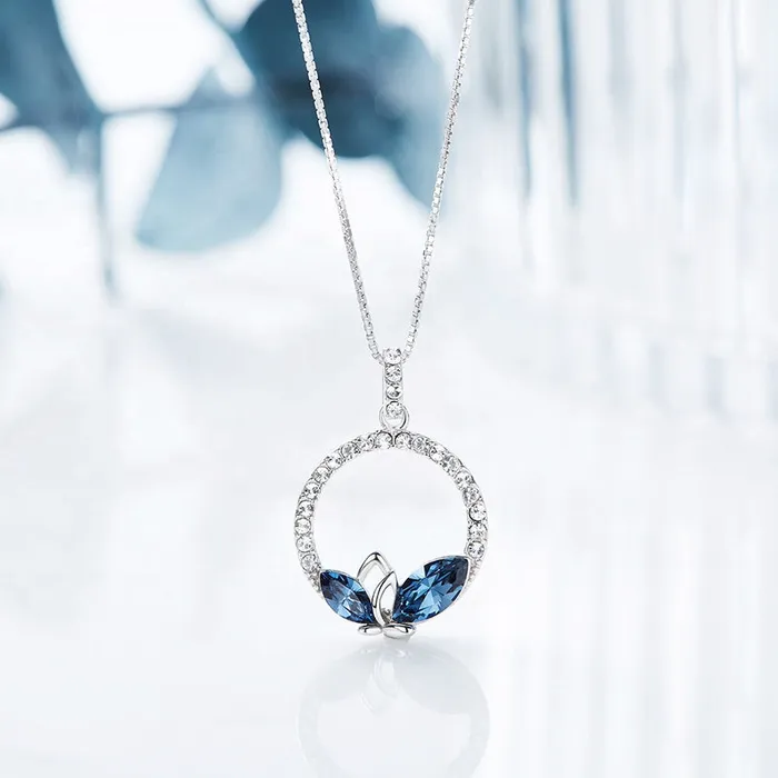 Necklaces Mystic Flavia Zurich Azure Circle Pendant Swarovski Silver Necklace