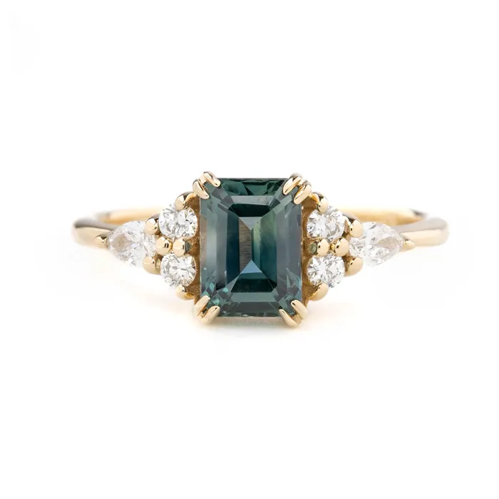 Remi Setting EmeraldRadiant cut Envero Jewelry Rings