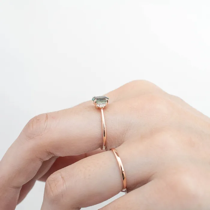 Rings Lena Ring 088ct Montana Green Sapphire 14k Rose Gold One of a kind Envero Jewelry Rings Lena Ring 088ct Montana Green Sapphire 14k Rose Gold One of a kind Envero Jewelry