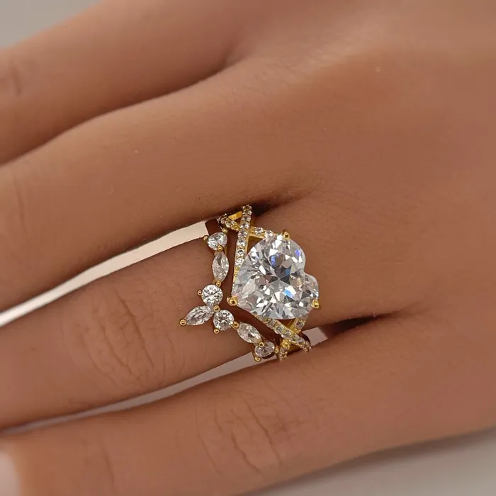 Rings Shineofdiamond 2Pcs 50ct Heart Cut Infinity Ring Split Shank Wedding Ring Set in Sterling Silver