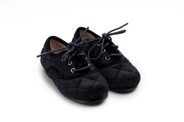 Rings Zeebra Kids Zeebra Kids Quilted Velvet Lace Ups Midnight Black