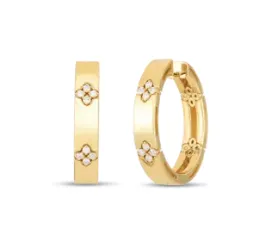 18k Yellow Gold 012cttw Diamond Love in Verona Hoop Earrings ROBERTO COIN Earrings 18k Yellow Gold 012cttw Diamond Love in Verona Hoop Earrings ROBERTO COIN Earrings