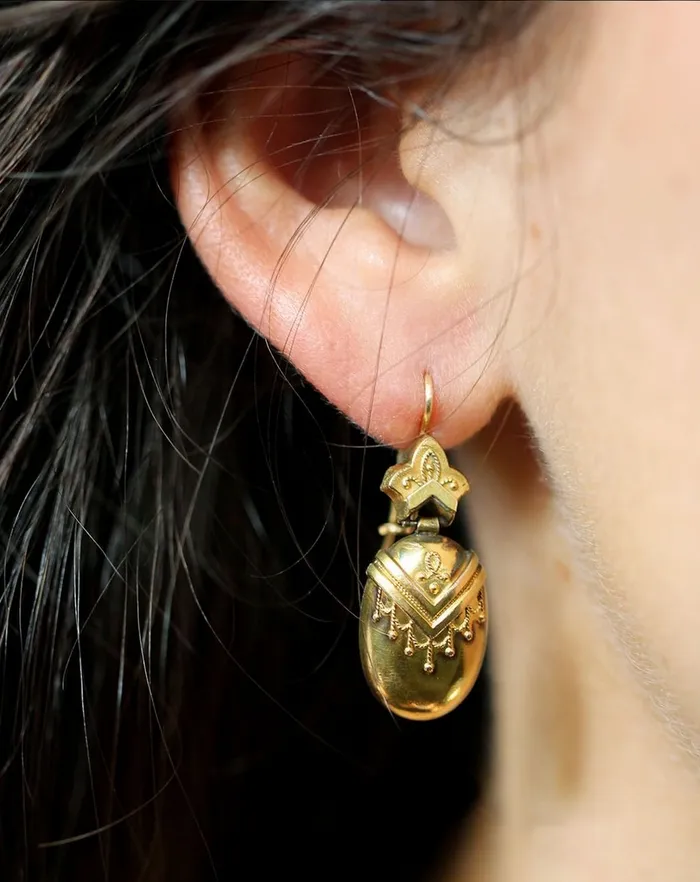 19th Century Gold Earrings Bell Bird Antiques Earrings