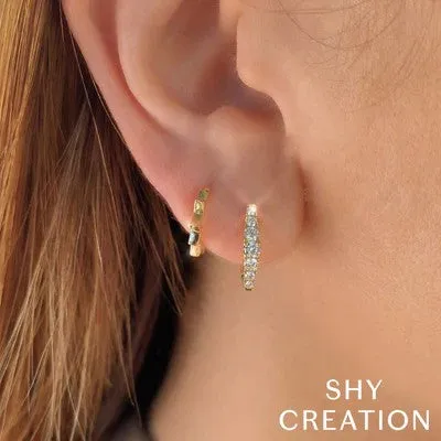 Earrings SHY CREATIONS 049CT DIAMOND HUGGIE EARRING