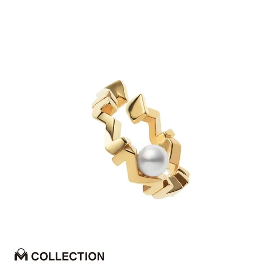 MIKIMOTO CO LTD Earrings M Collection Akoya Cultured Pearl Ear Cuff in 18K Yellow Gold MIKIMOTO CO LTD Earrings M Collection Akoya Cultured Pearl Ear Cuff in 18K Yellow Gold