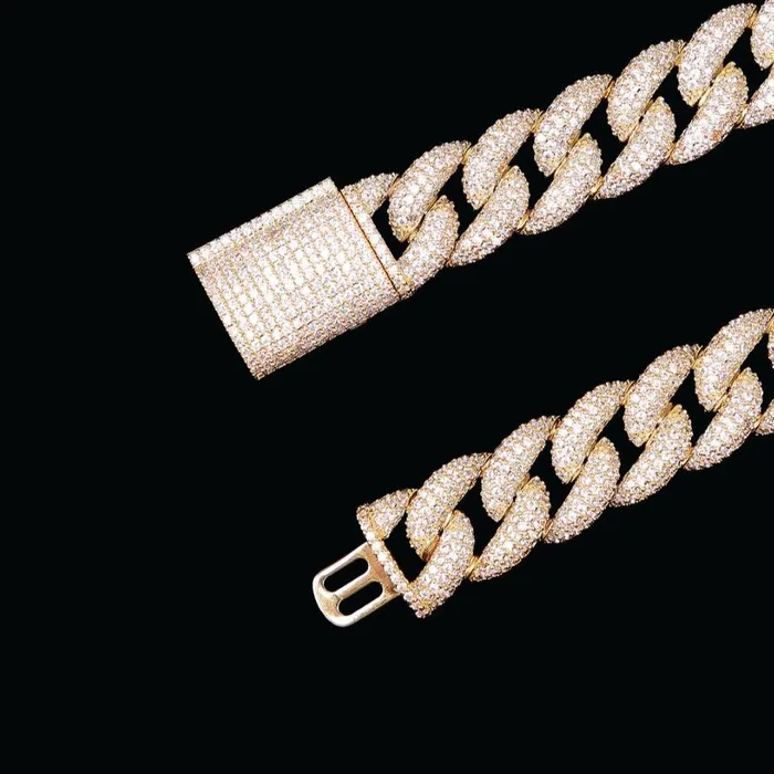 Necklaces CUBAN LINK 15MM Miami Drip Cuban Link Iced Out Diamond Necklace Chain