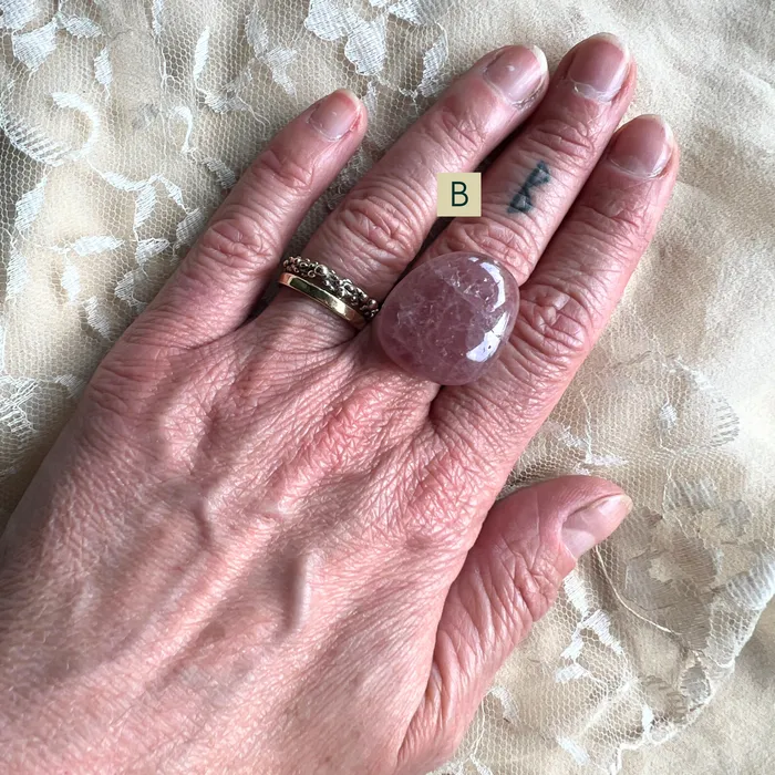 Raspberry Quartz Ring One of a Kind Giardinoblu Rings