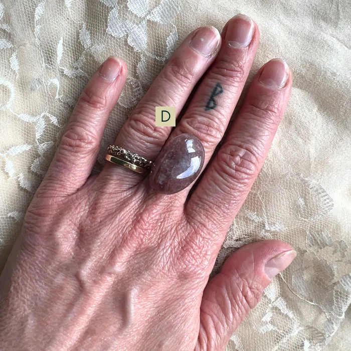Raspberry Quartz Ring One of a Kind Giardinoblu Rings