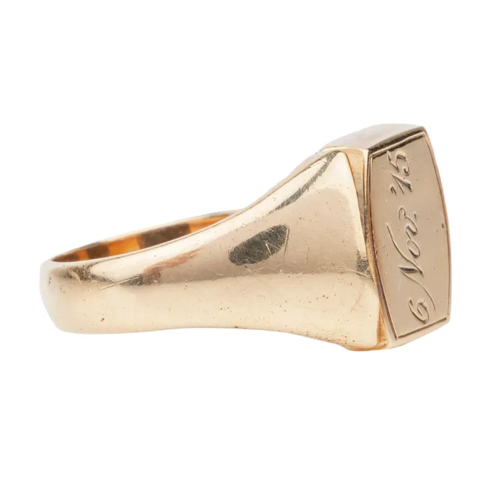 Rings Antique carved agate Swivel Signet Ring Bell Bird Antiques