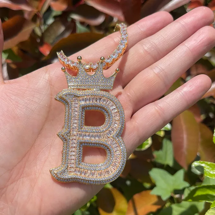 Special Crown Edition Iced Out Initial Custom Name Necklace Pendant CROWN Necklaces